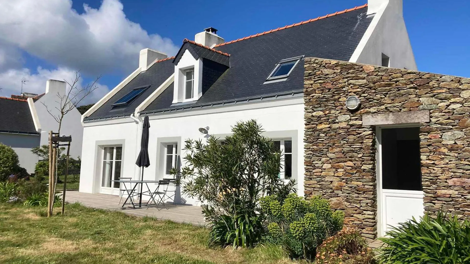 Maison Recente Decoree Avec Gout, A 1000M De La Plage, Jardin, 4 Chambres, Proche De La Mer - Fr-1-418-255 Locmaria